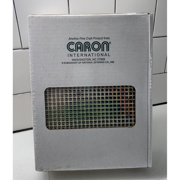 WonderArt Jack Russell Sealed Latch Hook Kit 15x20 Caron Rug Wall Hanging Dog - Picture 2 of 6